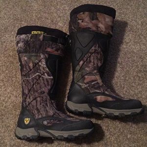 NWOT scentblocker camo boots